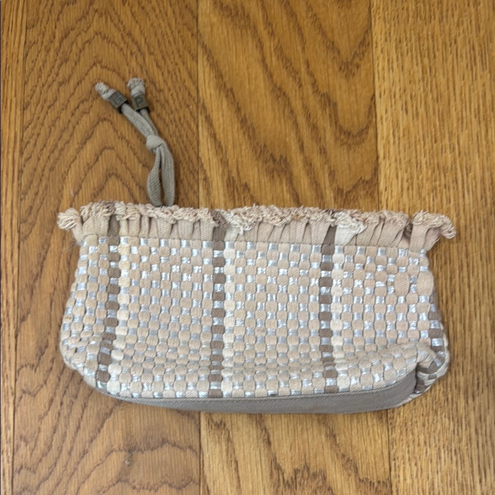 Women's Woven summer Beige tan Bag clutch purse The Gap